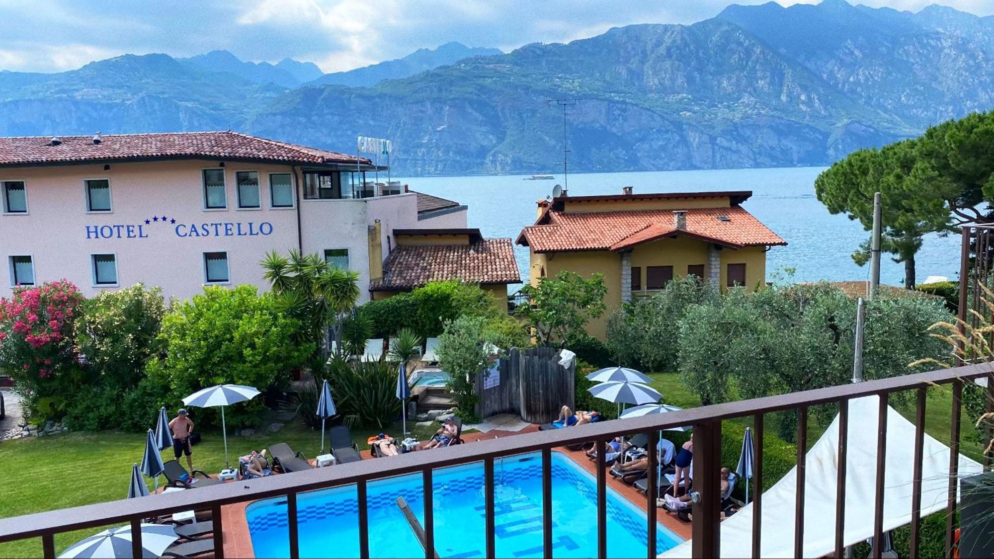 Hotel Luna Rossa (Adults Only) มัลเชซิเน ภายนอก รูปภาพ